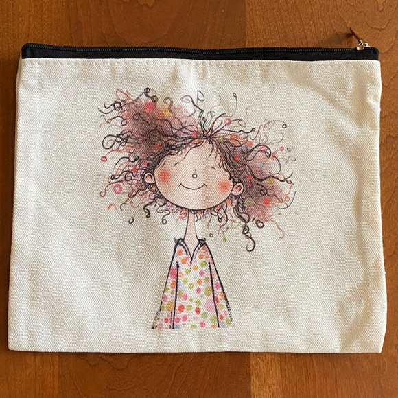 Little Girl 1 Canvas Makeup Bag - NIP - Picture 2 of 3